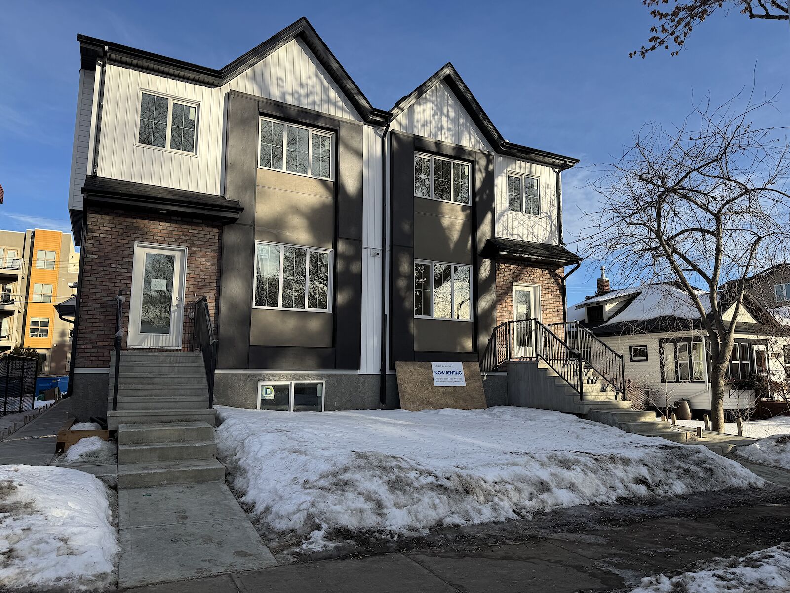 Edmonton 3 + Den bedrooms Townhouse for rent. Property photo: 707862-1