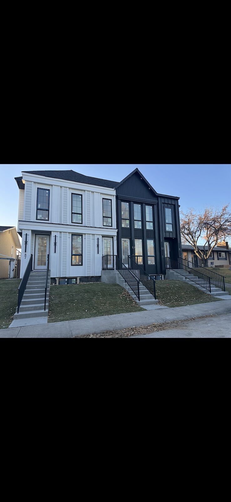 Calgary 1 + Den bedrooms Duplex for rent. Property photo: 707871-1