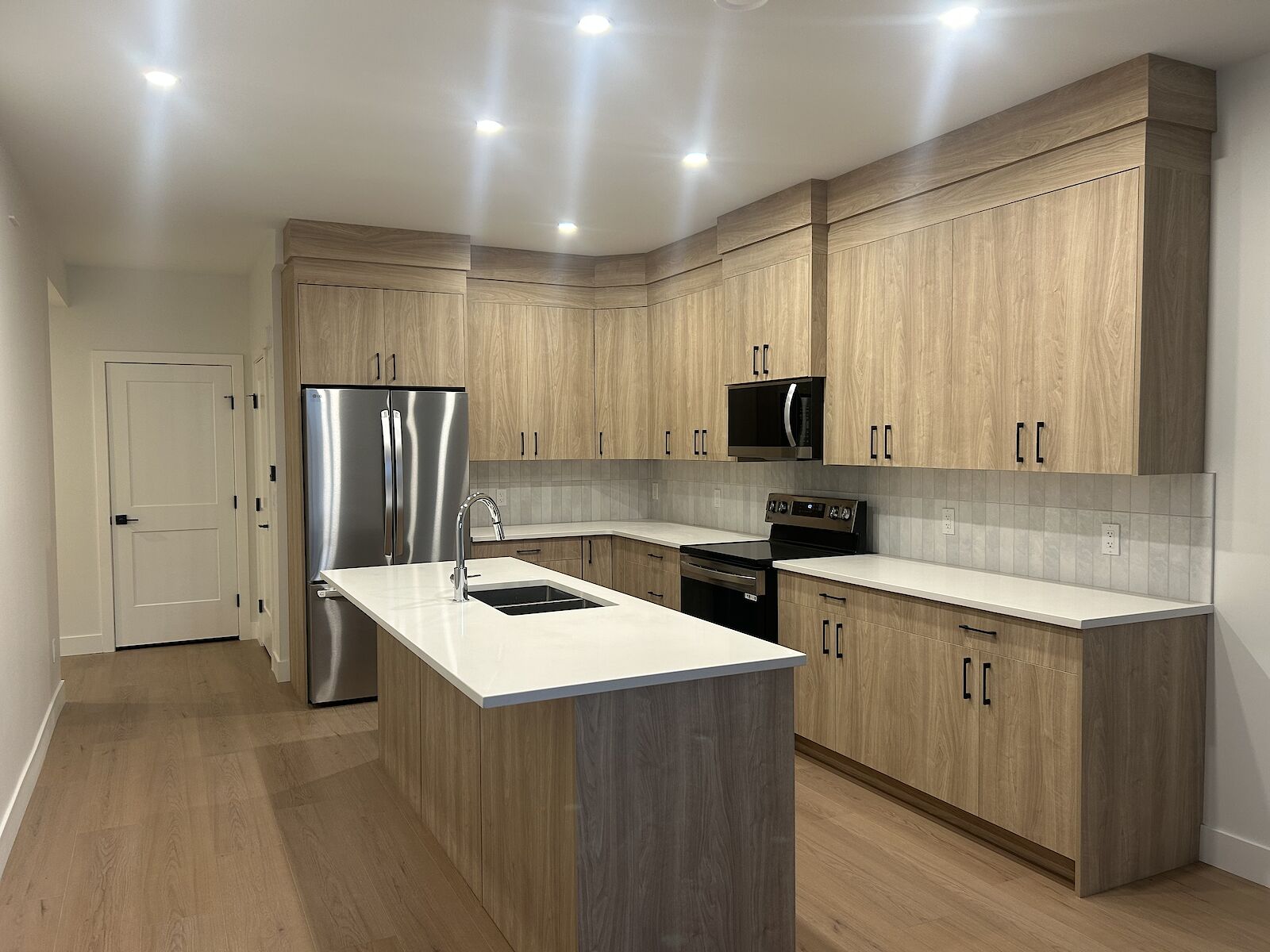 Calgary 1 bedroom Basement for rent. Property photo: 708601-1