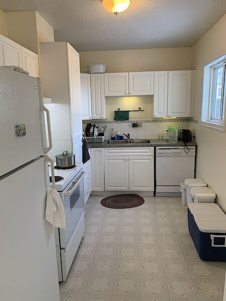 Calgary 2 bedrooms Main Floor for rent. Property photo: 709656-3