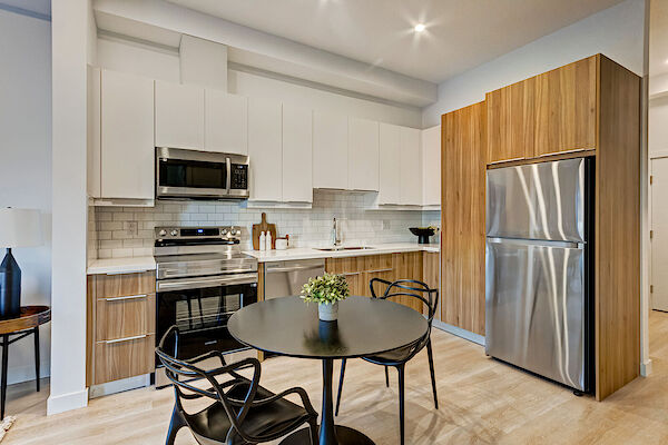 Calgary 1 bedrooms Apartment for rent. Property photo: 710829-3