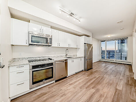 Calgary 1 + Den bedrooms Condo Unit for rent. Property photo: 711318-2