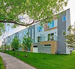 Elegant 3 Bedroom Townhouse with Double Garage in Shawnee Slope