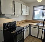 Hunterview Townhouse  One month free BEDROOM 3 Bath all Util included ex. power