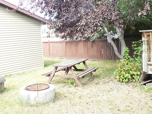Calgary 3 bedrooms House for rent. Property photo: 71254-3