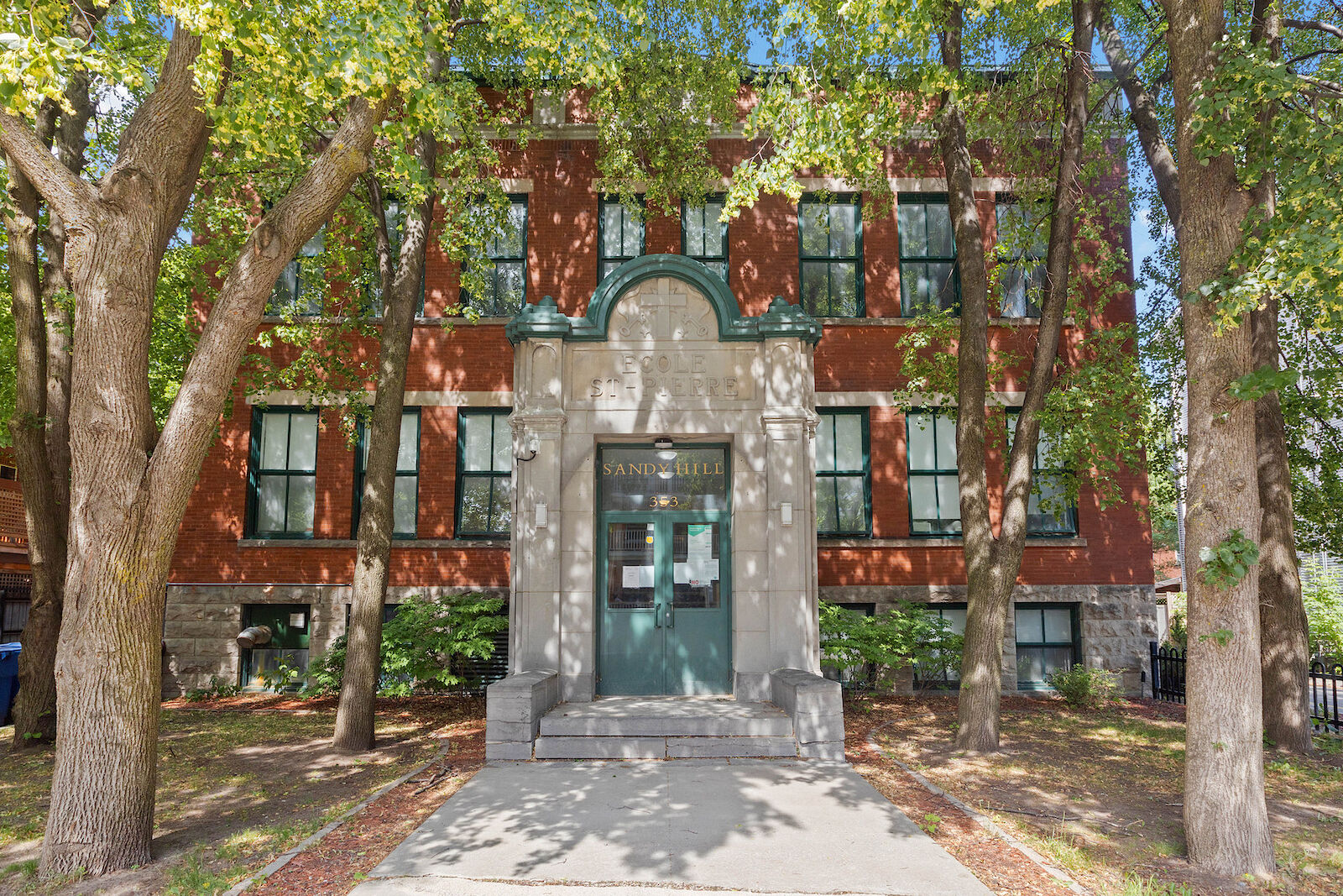 Ottawa studio Apartment for rent. Property photo: 713462-1