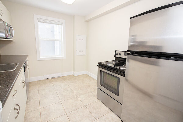Winnipeg 1 bedroom Apartment for rent. Property photo: 713693-2