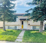 Bi-Level 3 Bed 2 Bath House for Rent in Falconridge, Calgary, AB