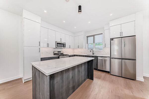 Calgary 3 bedrooms Townhouse for rent. Property photo: 714144-3