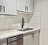 Newly Renovated Modern, 1 bedroom Suite in Bankview
