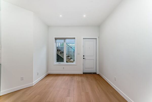 Calgary 1 bedroom Basement for rent. Property photo: 714742-3