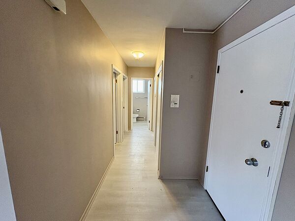 Calgary 2 bedrooms Apartment for rent. Property photo: 717032-2