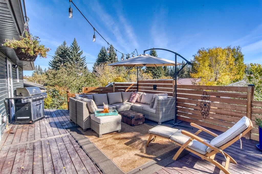 Calgary 2 bedrooms House for rent. Property photo: 717148-1