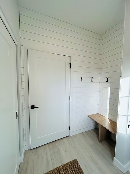 Rocky View County 4 bedrooms House for rent. Property photo: 718583-3