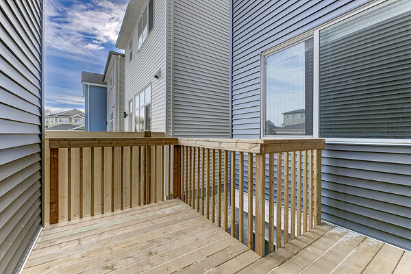 Beaumont 3 + Den bedrooms Main Floor for rent. Property photo: 719841-3