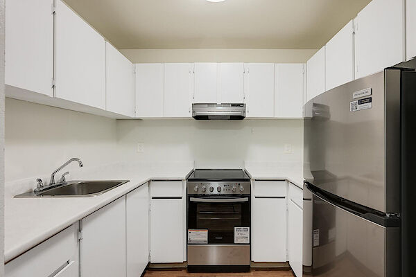 Victoria 1 bedrooms Apartment for rent. Property photo: 720365-3