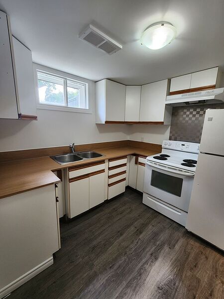 Calgary 2 bedrooms Basement for rent. Property photo: 720391-3