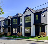 Specious 2-bedroom upper-level unit