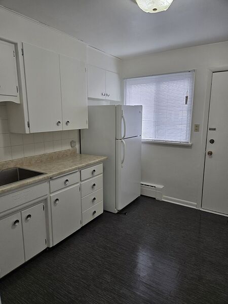 Calgary 2 bedrooms Other for rent. Property photo: 721897-2