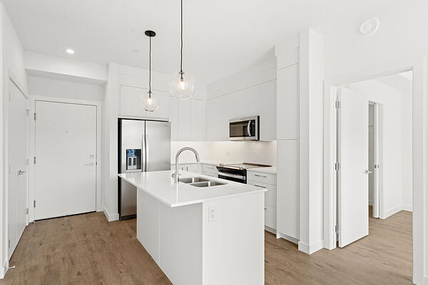 Beautiful 2 Bed, 2 Bath Condo