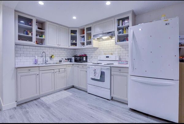 Calgary 1 bedroom Basement for rent. Property photo: 724911-3