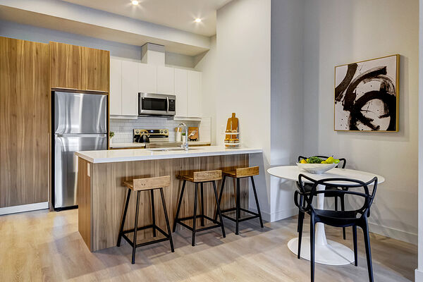 Calgary 2 bedrooms Condo Unit for rent. Property photo: 726413-3