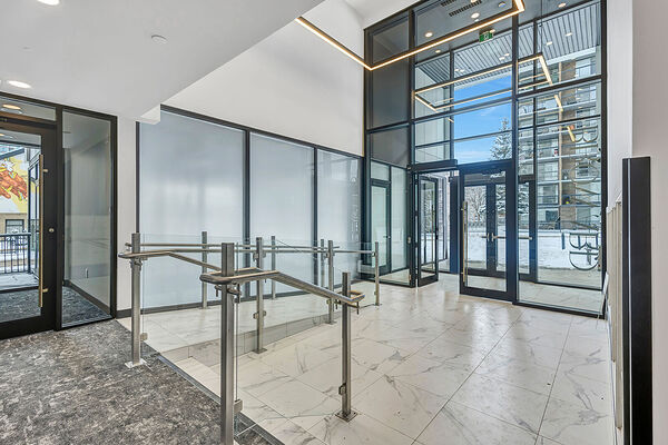Calgary 2 bedrooms Condo Unit for rent. Property photo: 726952-3