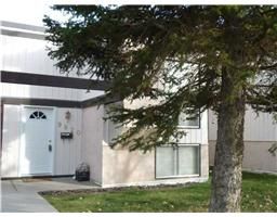 Calgary 2 bedrooms Townhouse for rent. Property photo: 72778-1