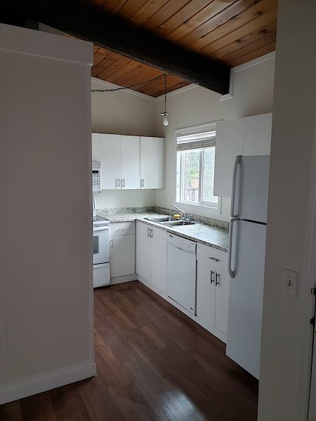 Calgary 2 bedrooms Townhouse for rent. Property photo: 72778-2