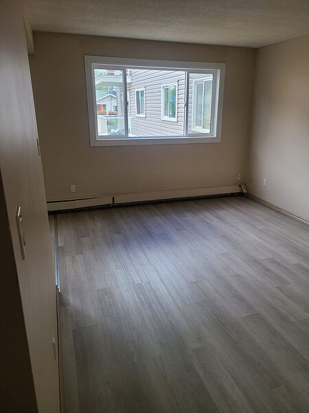 Edmonton 1 bedrooms Apartment for rent. Property photo: 727816-3