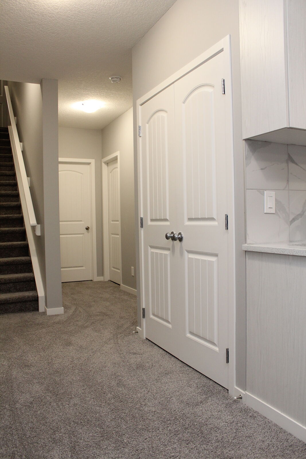 Calgary 1 bedroom Basement for rent. Property photo: 728198-1