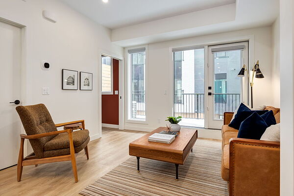 Calgary 1 + Den bedrooms Townhouse for rent. Property photo: 728495-3