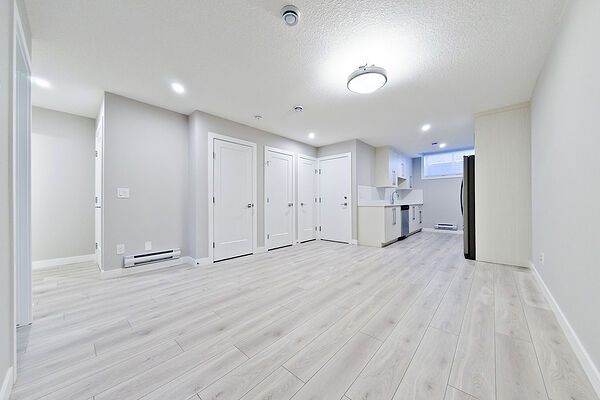 Calgary 1 bedroom Basement for rent. Property photo: 728553-3