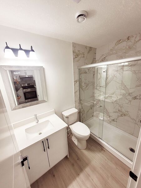Calgary 2 bedrooms Basement for rent. Property photo: 728743-3
