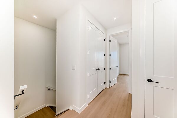 Calgary 1 bedroom Basement for rent. Property photo: 729000-2