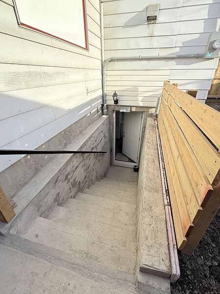 Calgary 2 bedrooms Basement for rent. Property photo: 729267-2