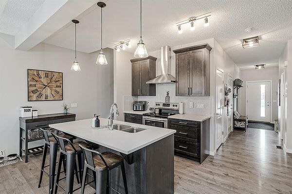 Calgary 3 bedrooms Room For Rent for rent. Property photo: 729599-3