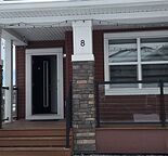 Large and gorgeous 3 bedroom town house 2 detached garrage