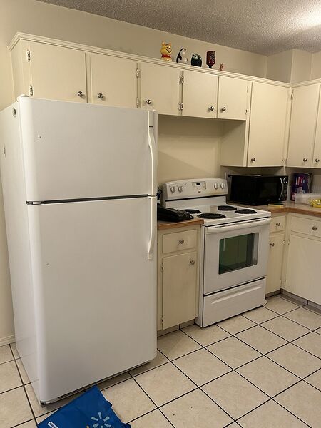 Calgary 2 bedrooms Townhouse for rent. Property photo: 729811-3