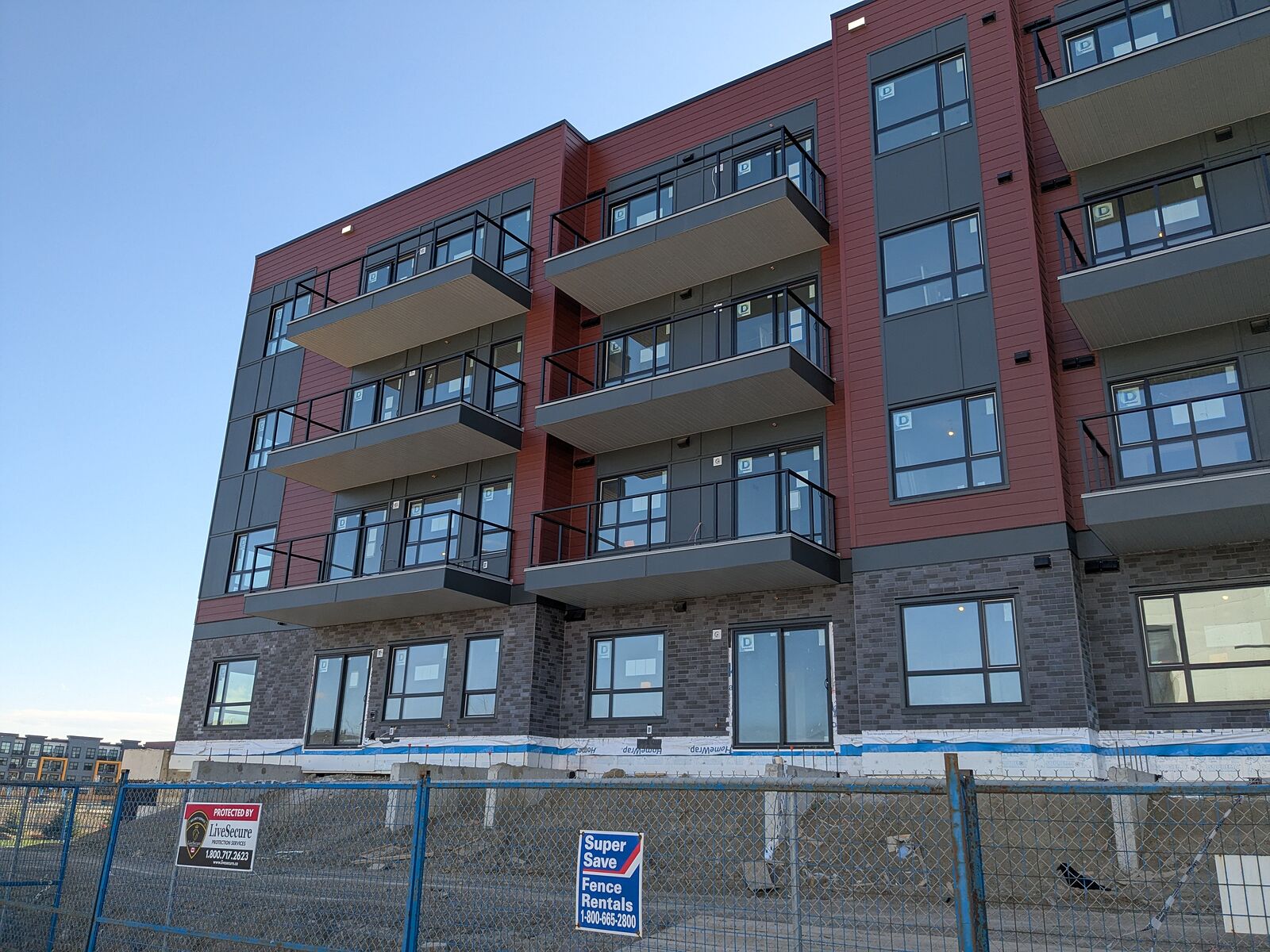 Calgary 2 bedrooms Condo Unit for rent. Property photo: 729831-1