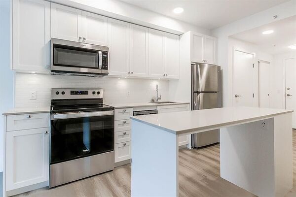Calgary 1 bedroom Condo Unit for rent. Property photo: 730226-2