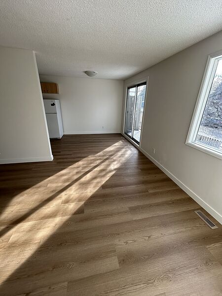 Calgary 2 bedrooms Townhouse for rent. Property photo: 730508-3
