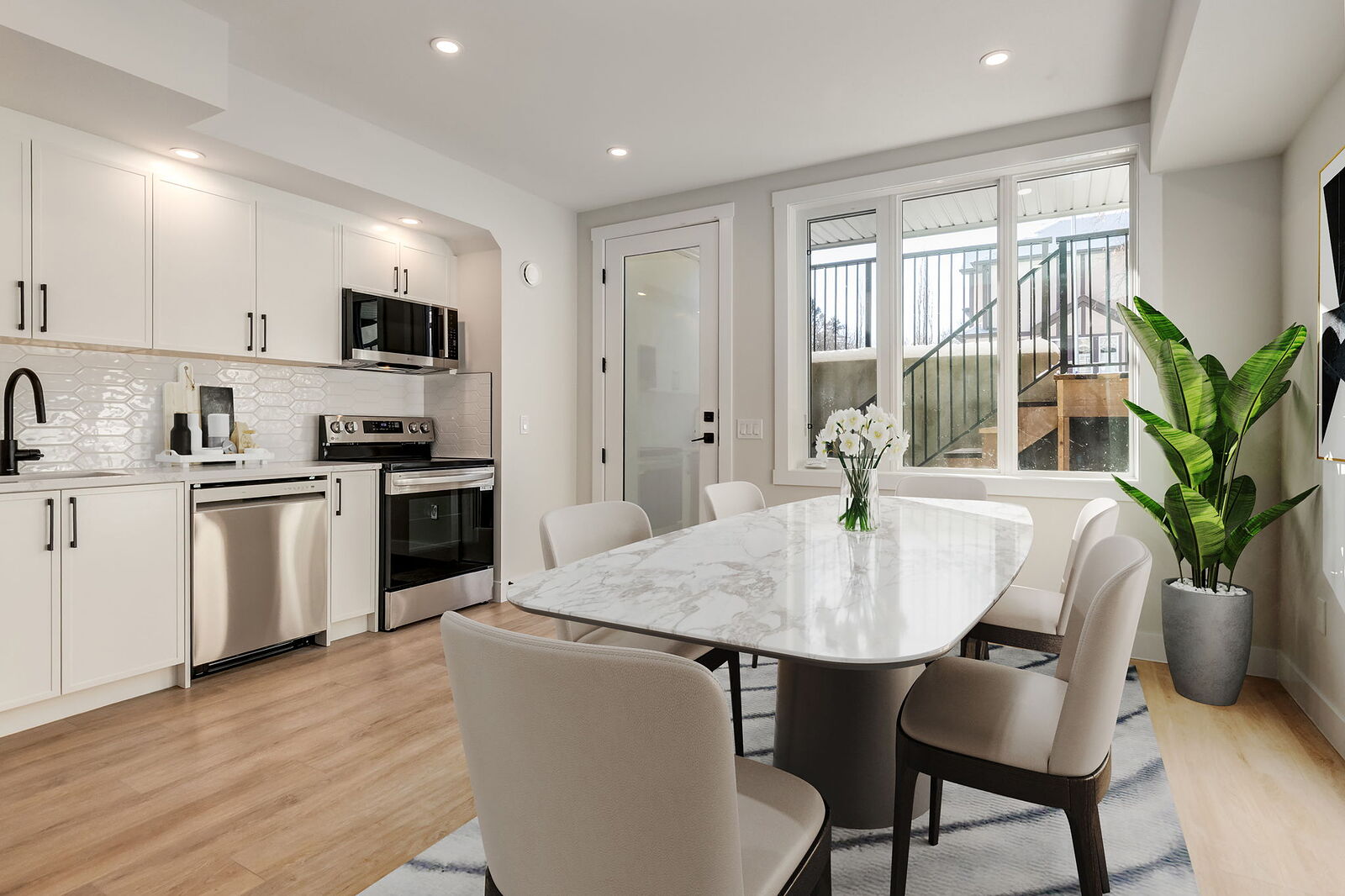 Calgary 1 bedroom Fourplex for rent. Property photo: 730591-1