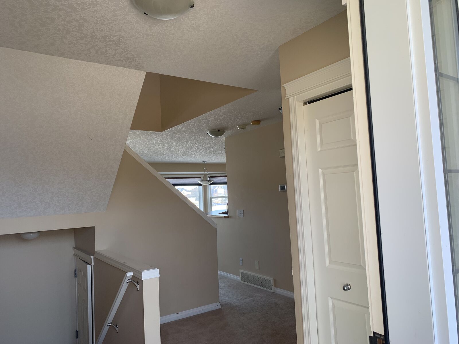 Calgary 3 + Den bedrooms House for rent. Property photo: 731101-1
