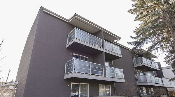 Calgary studio Condo Unit for rent. Property photo: 731828-3