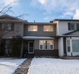 3 Bed + Den Townhome in Midnapore | Finished Basement | Lake Access