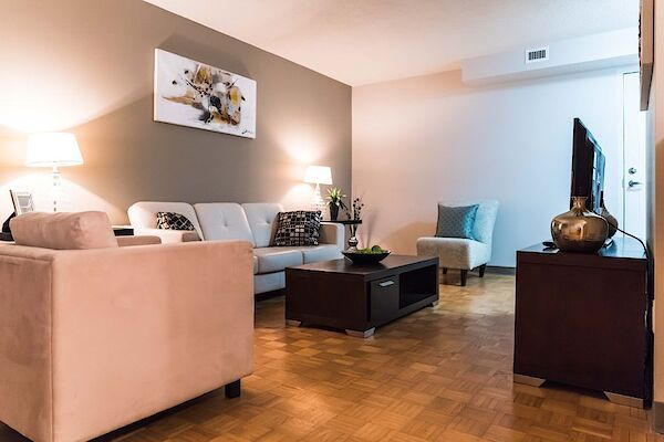 Winnipeg bachelor bedrooms Apartment for rent. Property photo: 732668-2