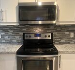BANFF TRAIL-NW BEAUTIFUL 2 BDRM 1 BATH BSMT SUITE  - 5 MIN WALK TO LRT