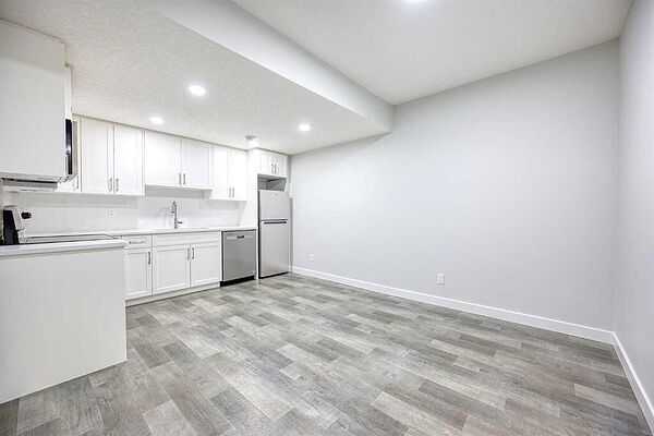 Calgary 2 bedrooms Basement for rent. Property photo: 733093-3