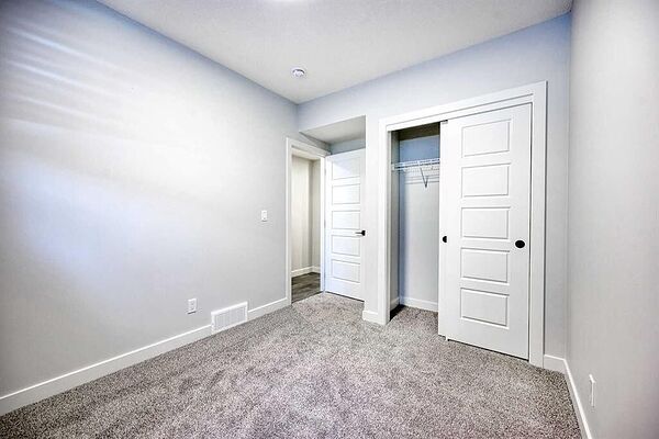 Calgary 2 bedrooms Basement for rent. Property photo: 733093-2